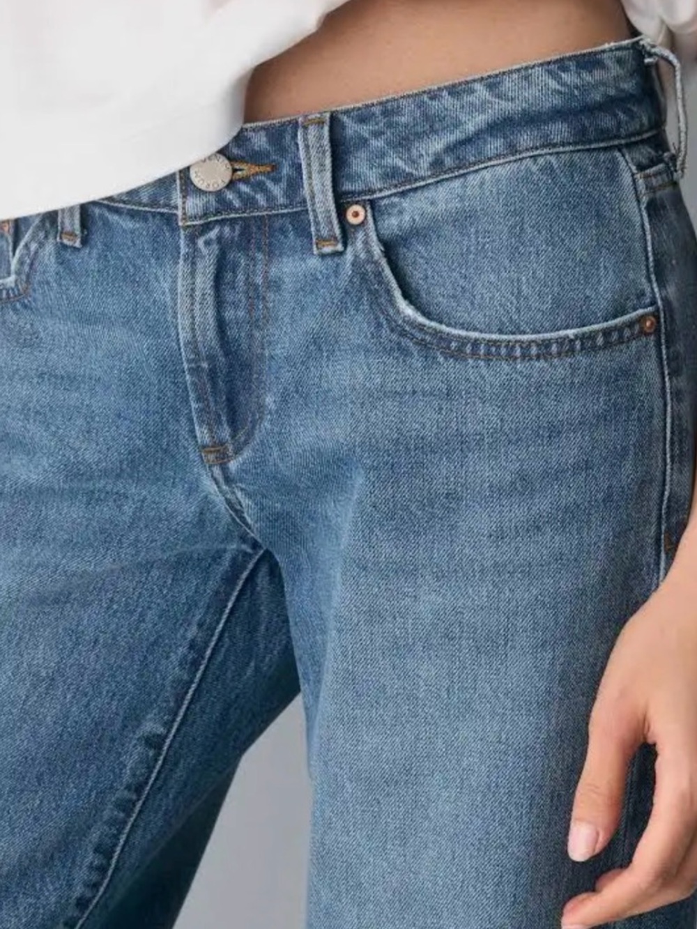 Denim Forum “The’90s Iggy Lo-Rise Baggy - hemmed, inseam now approx 27 inches - Picture 4 of 11